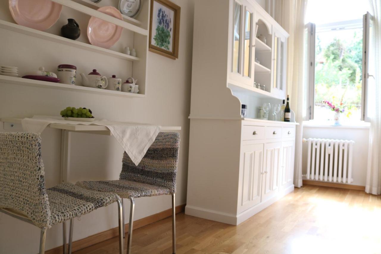 Retro Big Apartment With Two Balconies And Lift Karlovy Vary Extérieur photo