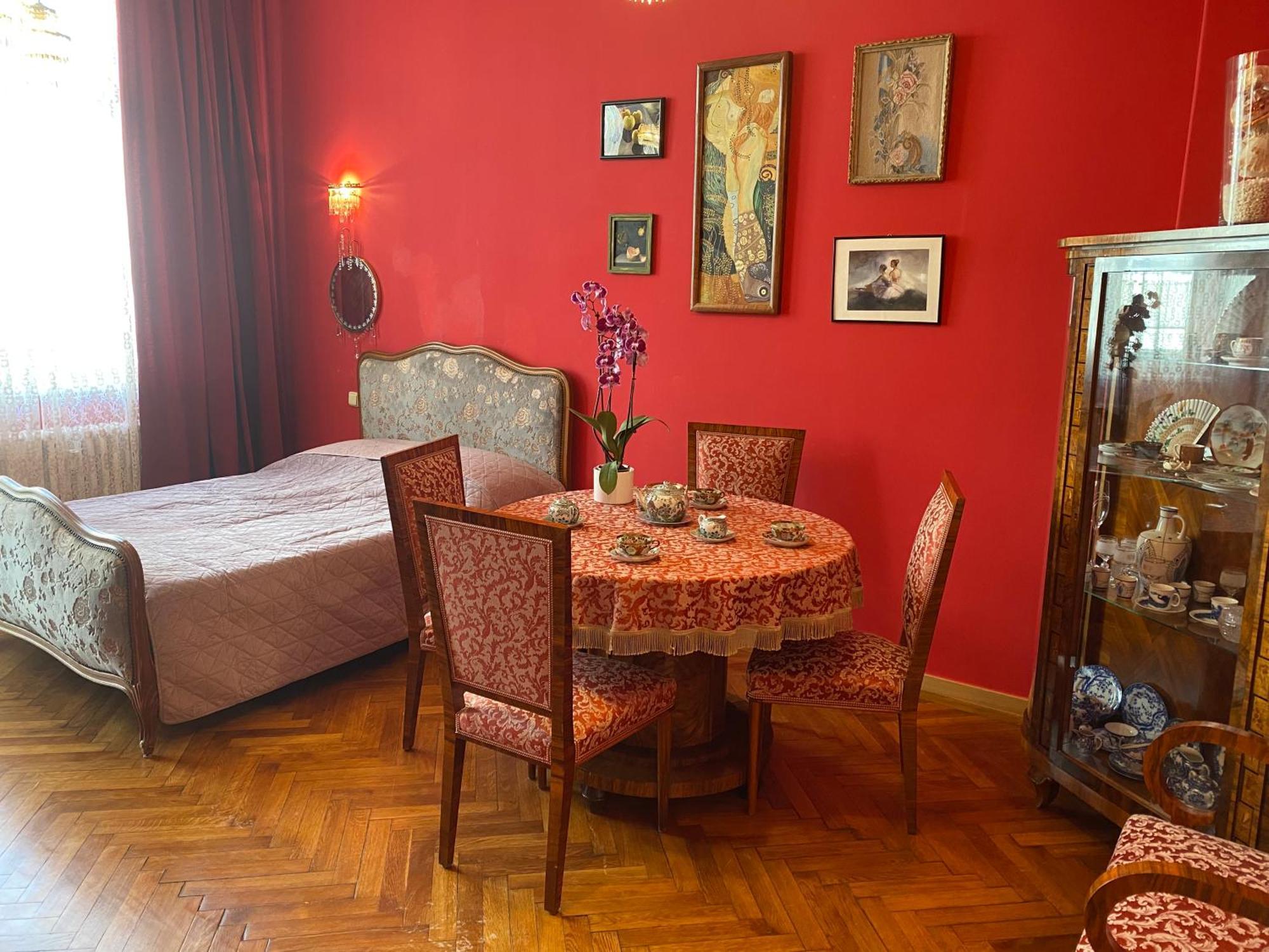 Retro Big Apartment With Two Balconies And Lift Karlovy Vary Extérieur photo